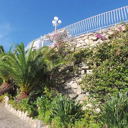 Fleur De Rocaille Villa
